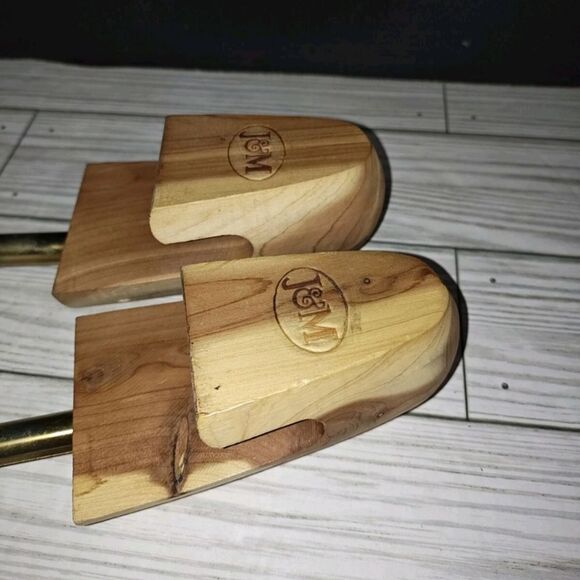 Johnston & Murphy J&M Adjustable Cedar Wood Shoe Keepers Stretchers Forms Trees - Picture 6 of 8